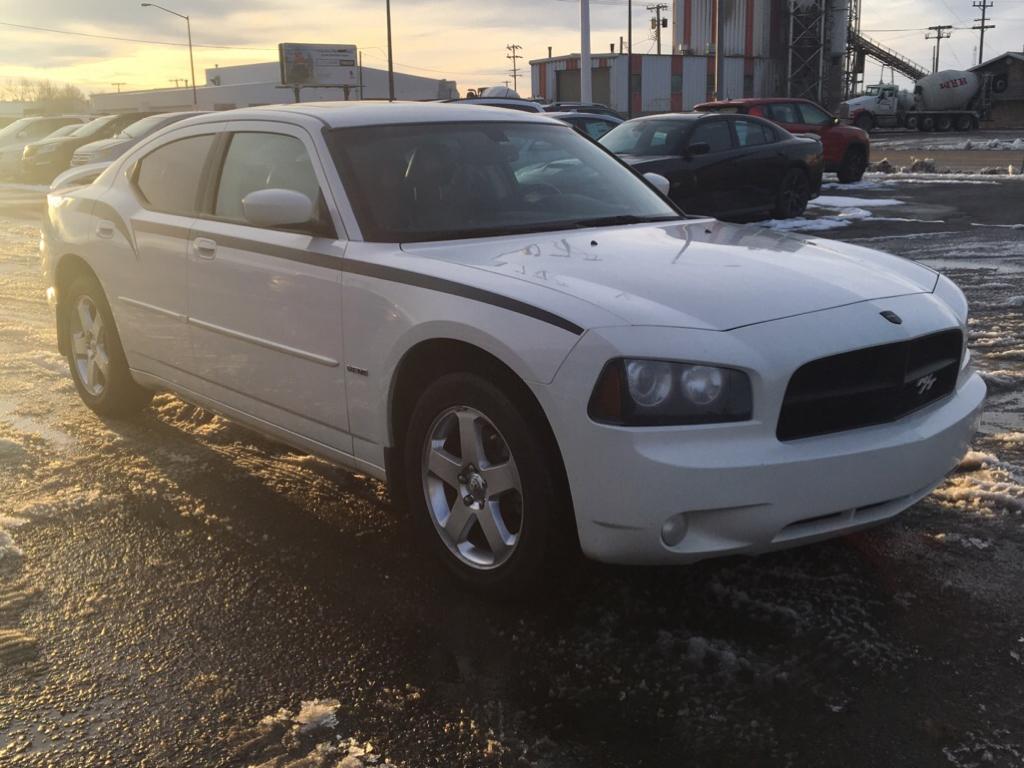 Dodge charger 4wd